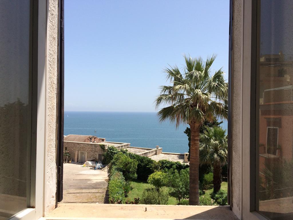Bed and Breakfast Guarinelli 88 Гаета Номер фото